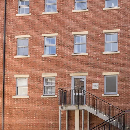 Apartament Host & - Shipwright *