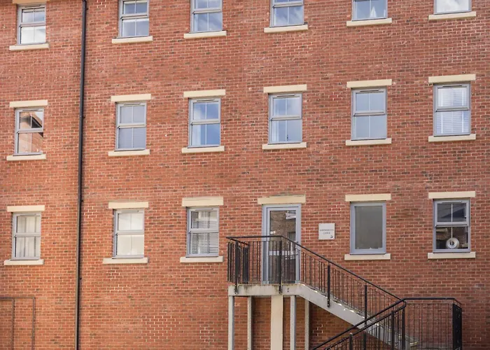 公寓 Host & - Shipwright *